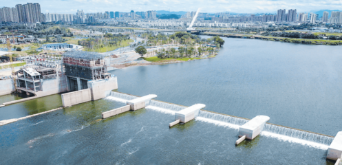 一江兩河出平湖，十八碼頭通古今——景德鎮(zhèn)水利樞紐工程試驗性蓄水開啟水電建設(shè)新篇章